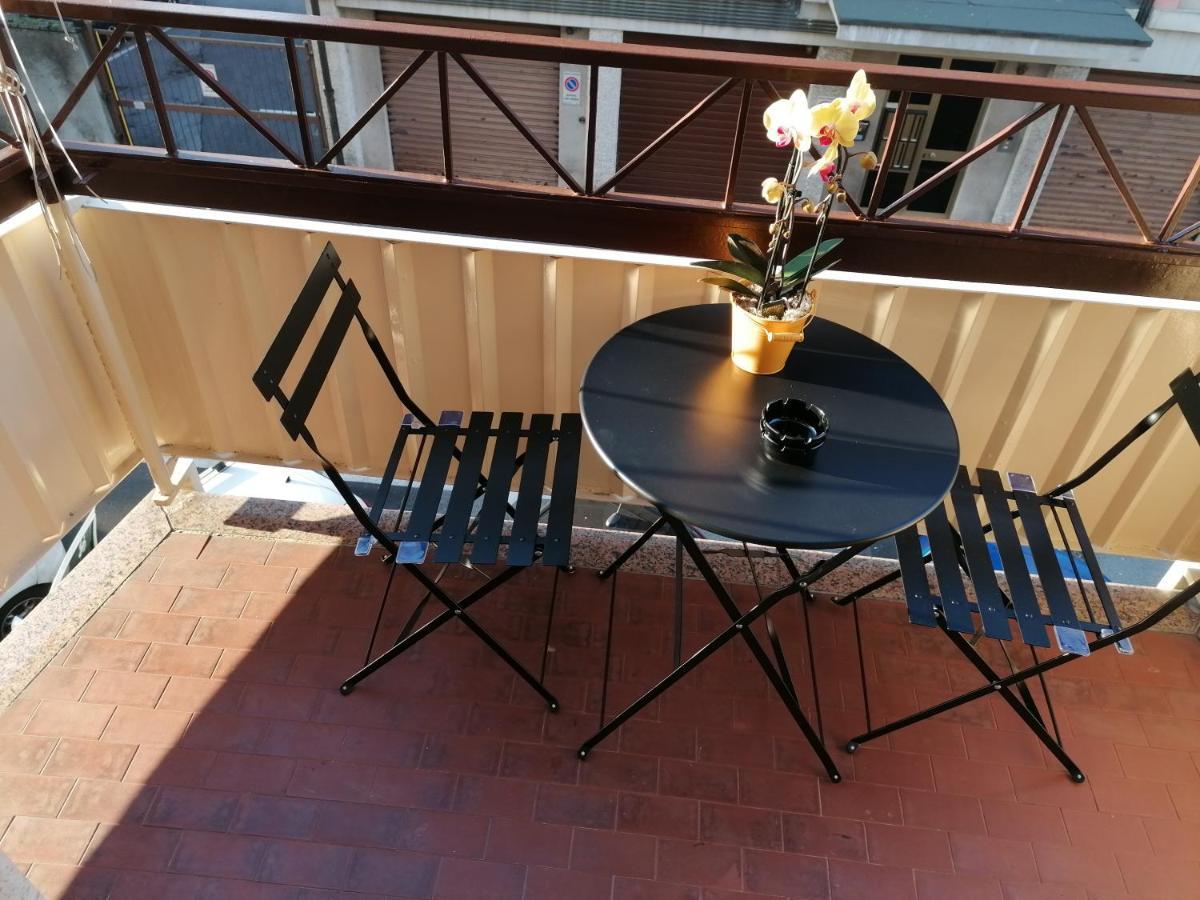 Appartamento Casa Martina- Airport Free Shuttle-H24 Bergamo Esterno foto
